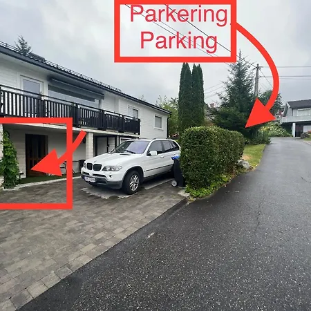Fint Gjesterom Med Bad Og Kjokken Til Leie Naer Eb Stranda Med Guest house